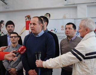 Ministar Udovicic posetio OS Knez Lazar (8).jpg