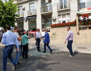 1.Goran Vesic obisao rekonstruisane ulice u Lazarevcu (9)_resize.jpg