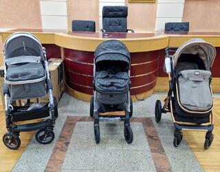 Podela besplatnih kolica za decu (1)