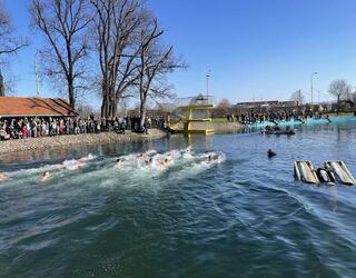 Bogojavljensko plivanje za Časni krst (8)