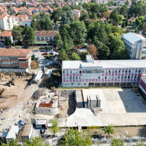 Градоначелник Шапић обишао два велика градилишта у Лазаревцу  (7)