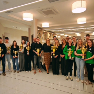 IMG-17444b85ae936fdeb8c944aae58de346-V